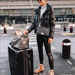 Vegan leather mini puffer jacket sz M